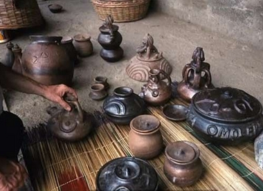 overview and modelling of yoruba pottery and ceramics